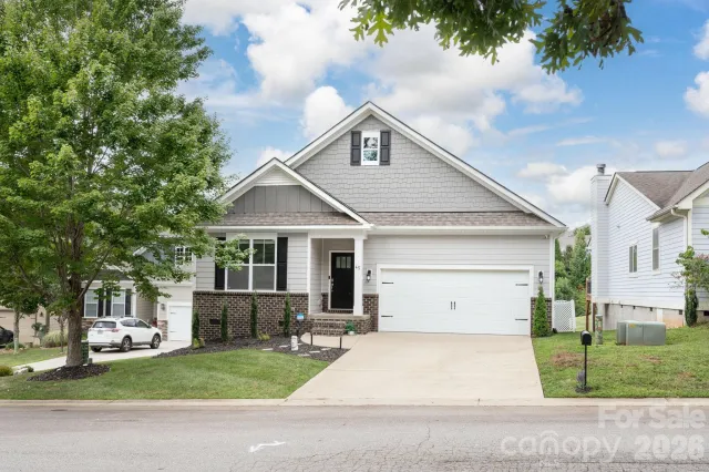 45 Dreambird Drive, Leicester, NC, 28748