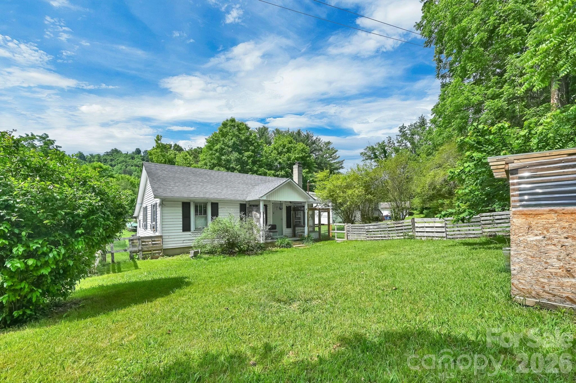 73 Trinidad Drive - Photo 2