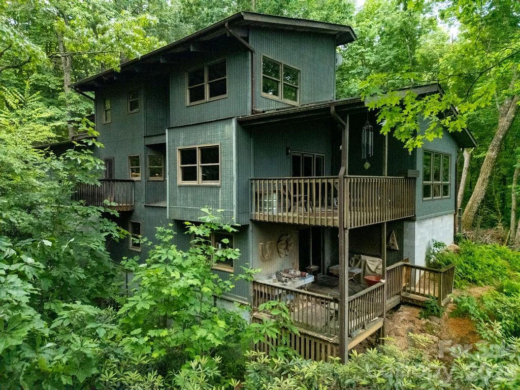 118 Little Bear Lane