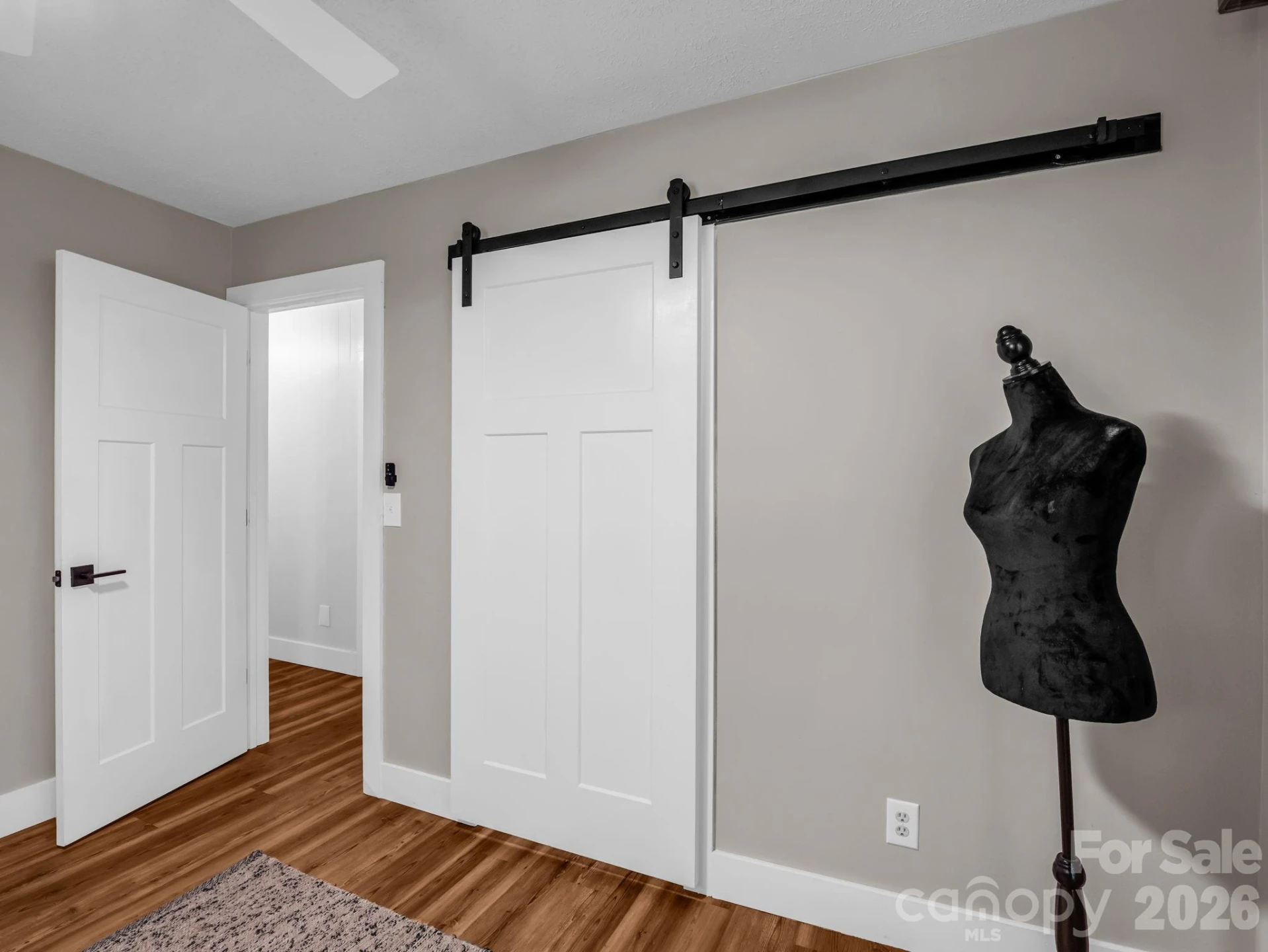 395 Howard Street - Photo 26
