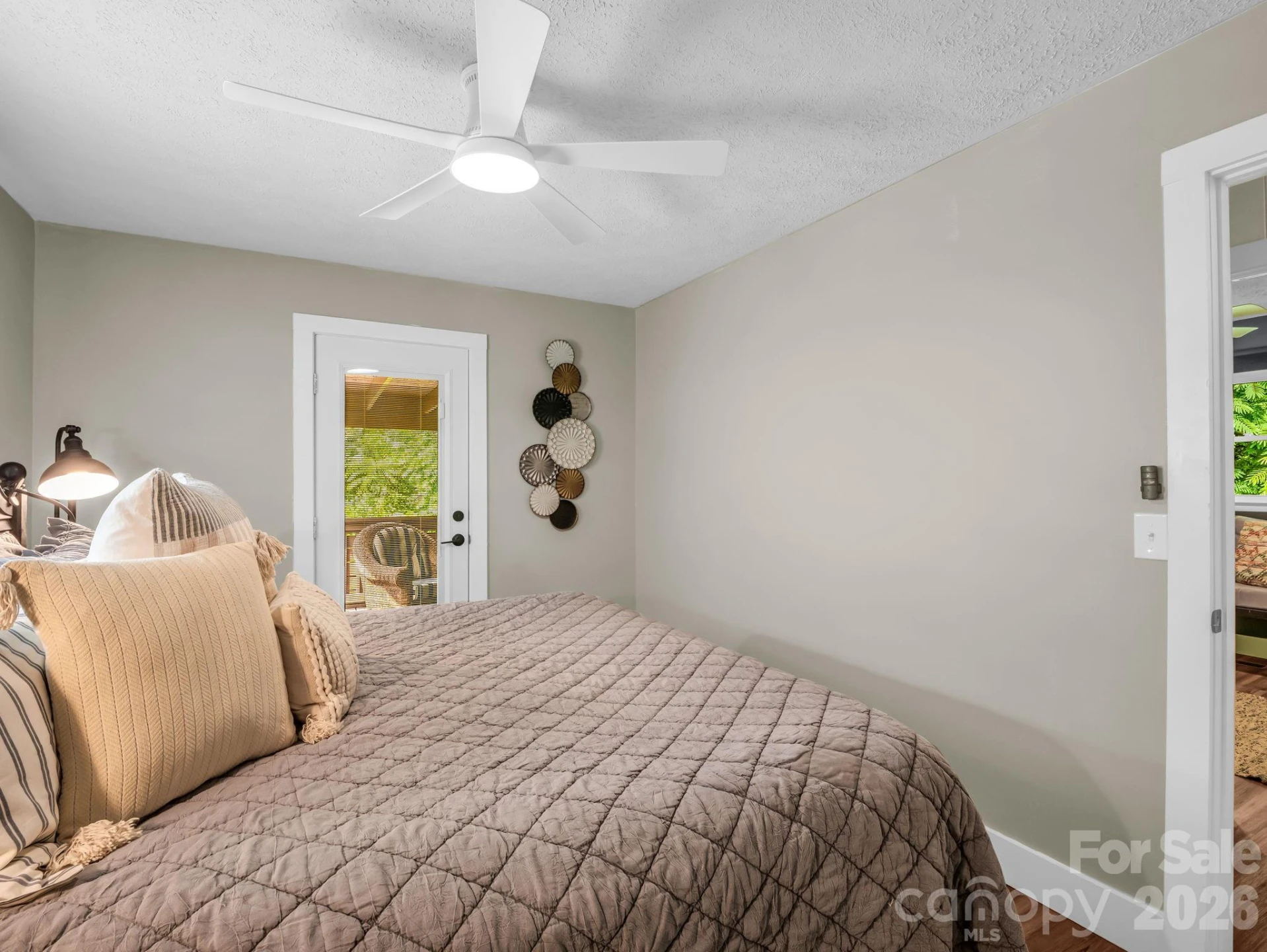 395 Howard Street - Photo 30