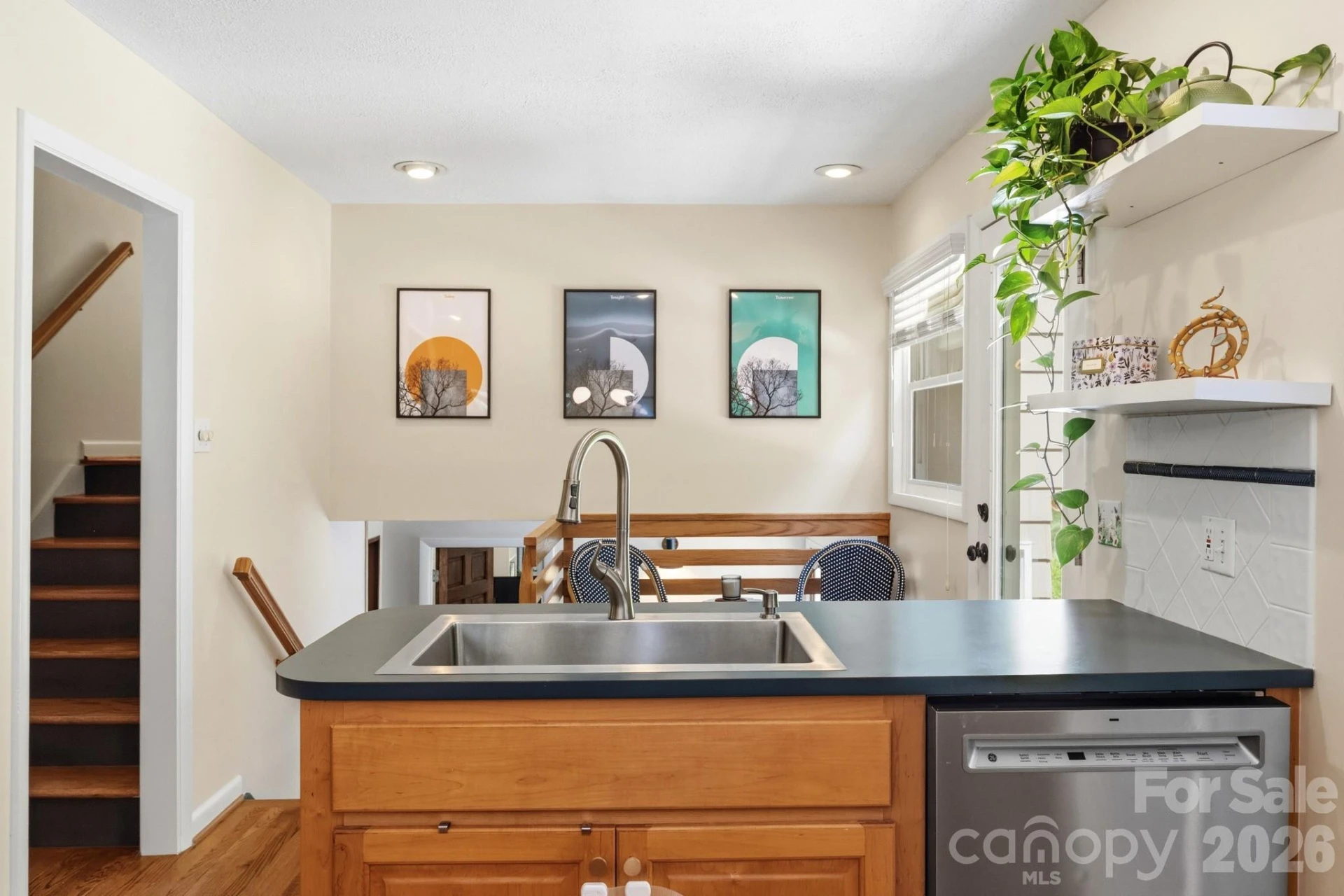 7 Woodbury Road - Photo 12