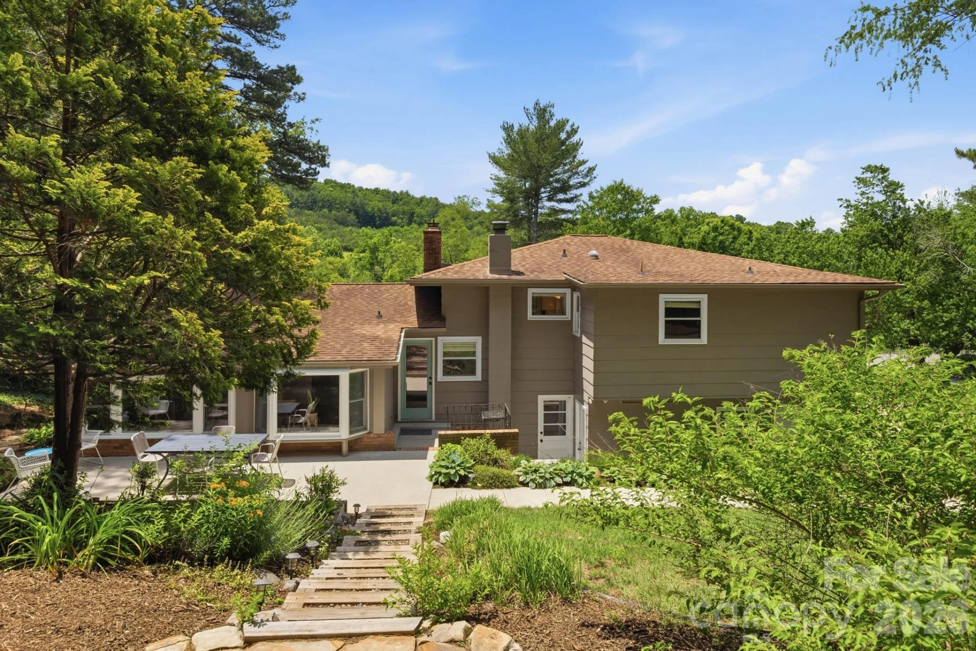 7 Woodbury Road - Photo 38