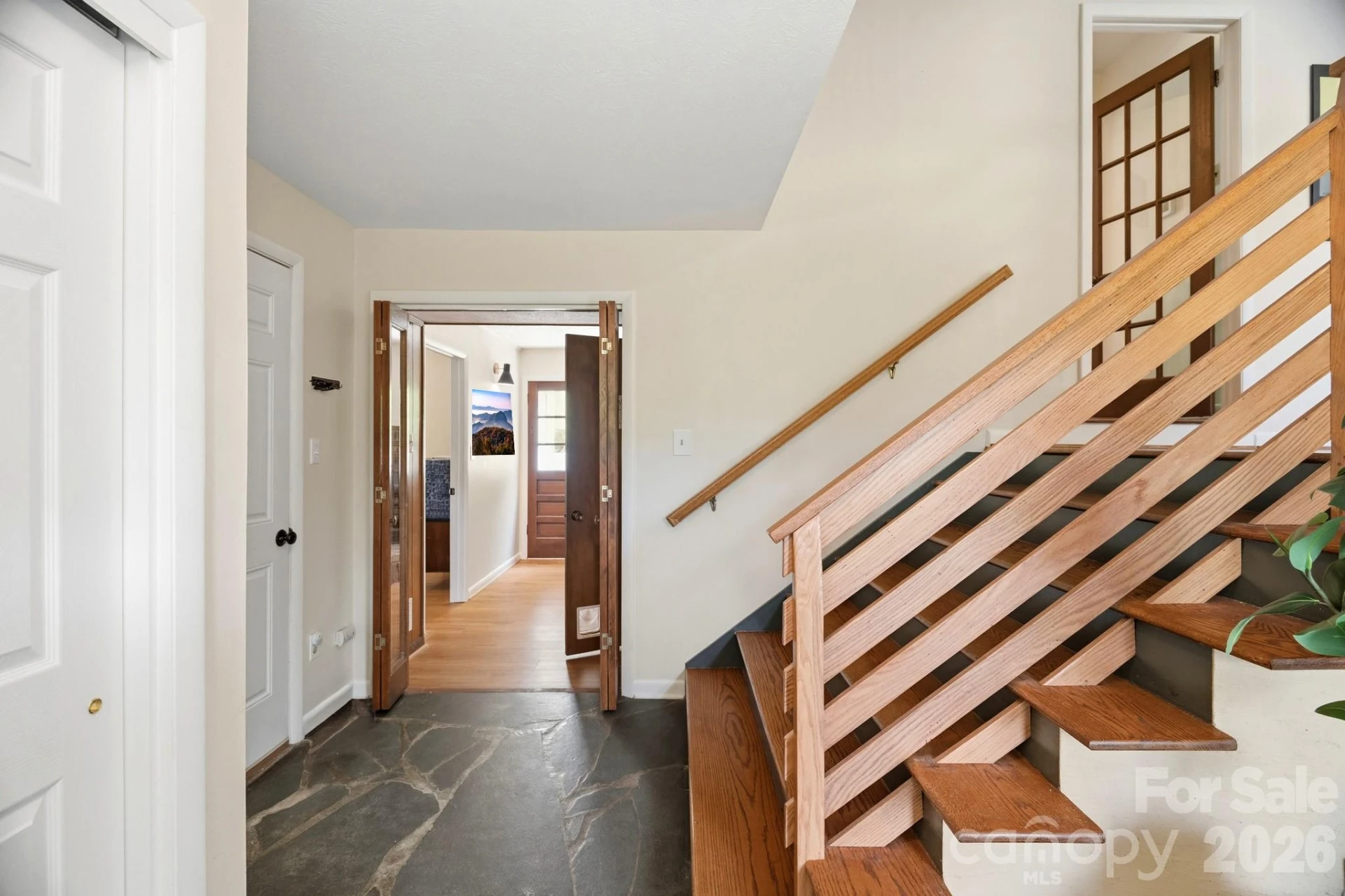 7 Woodbury Road - Photo 5