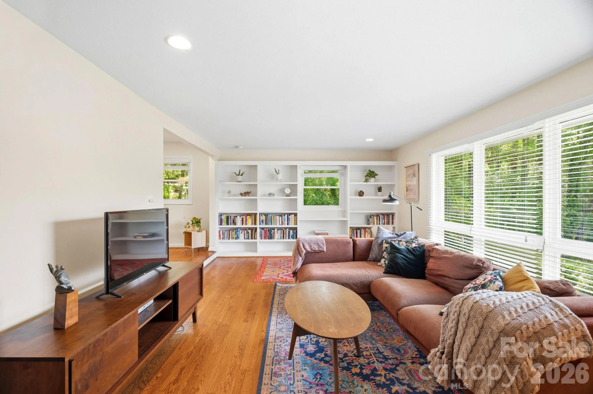 7 Woodbury Road - Photo 8
