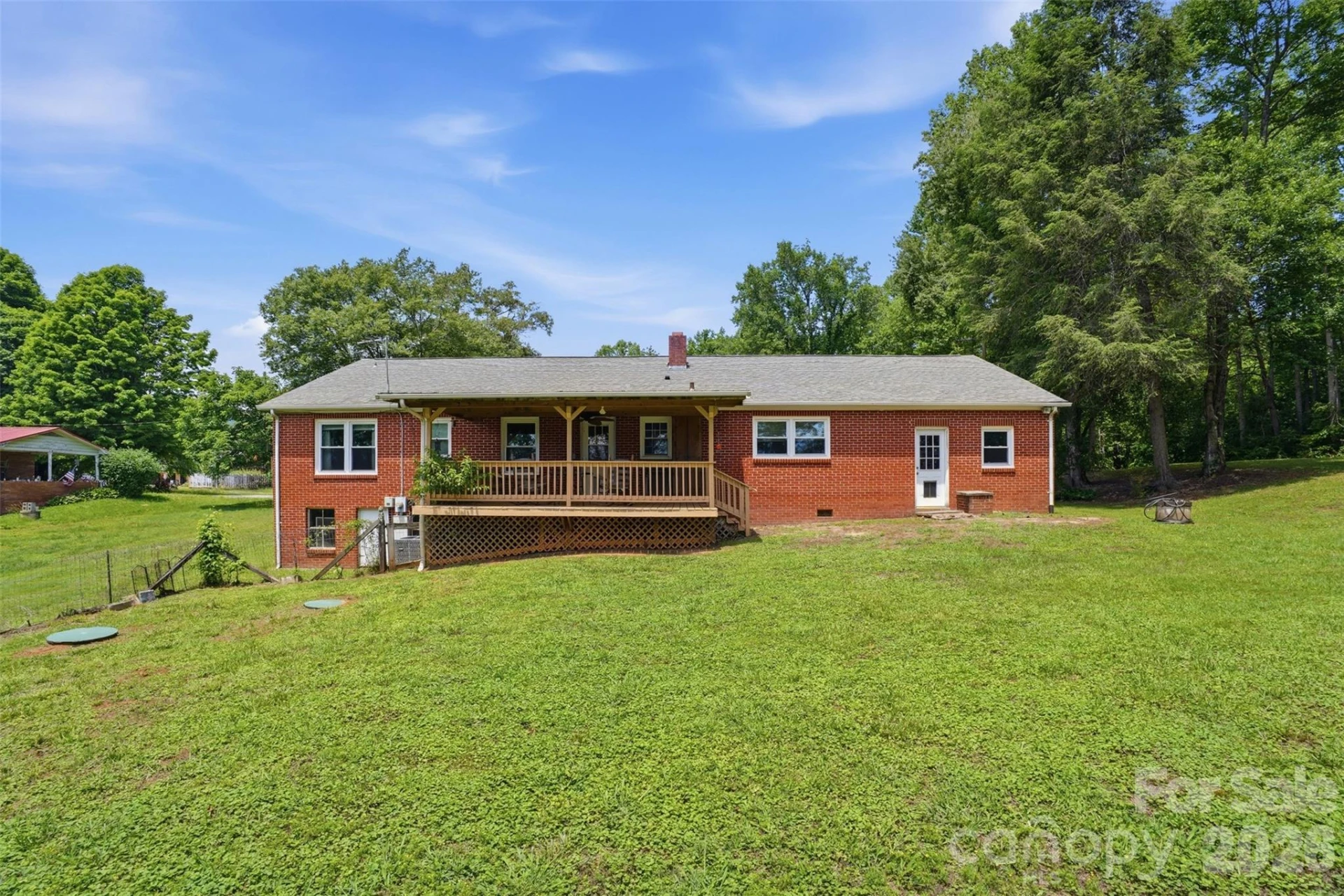 8785 Sugar Hill Road - Photo 22