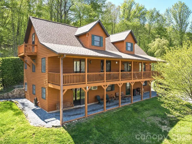 89 Stump Lane, Maggie Valley, NC, 28751