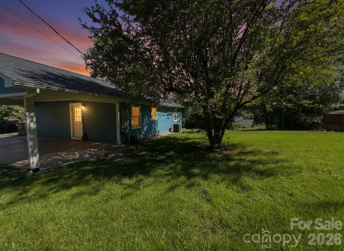 84 Hunt Drive - Photo 3