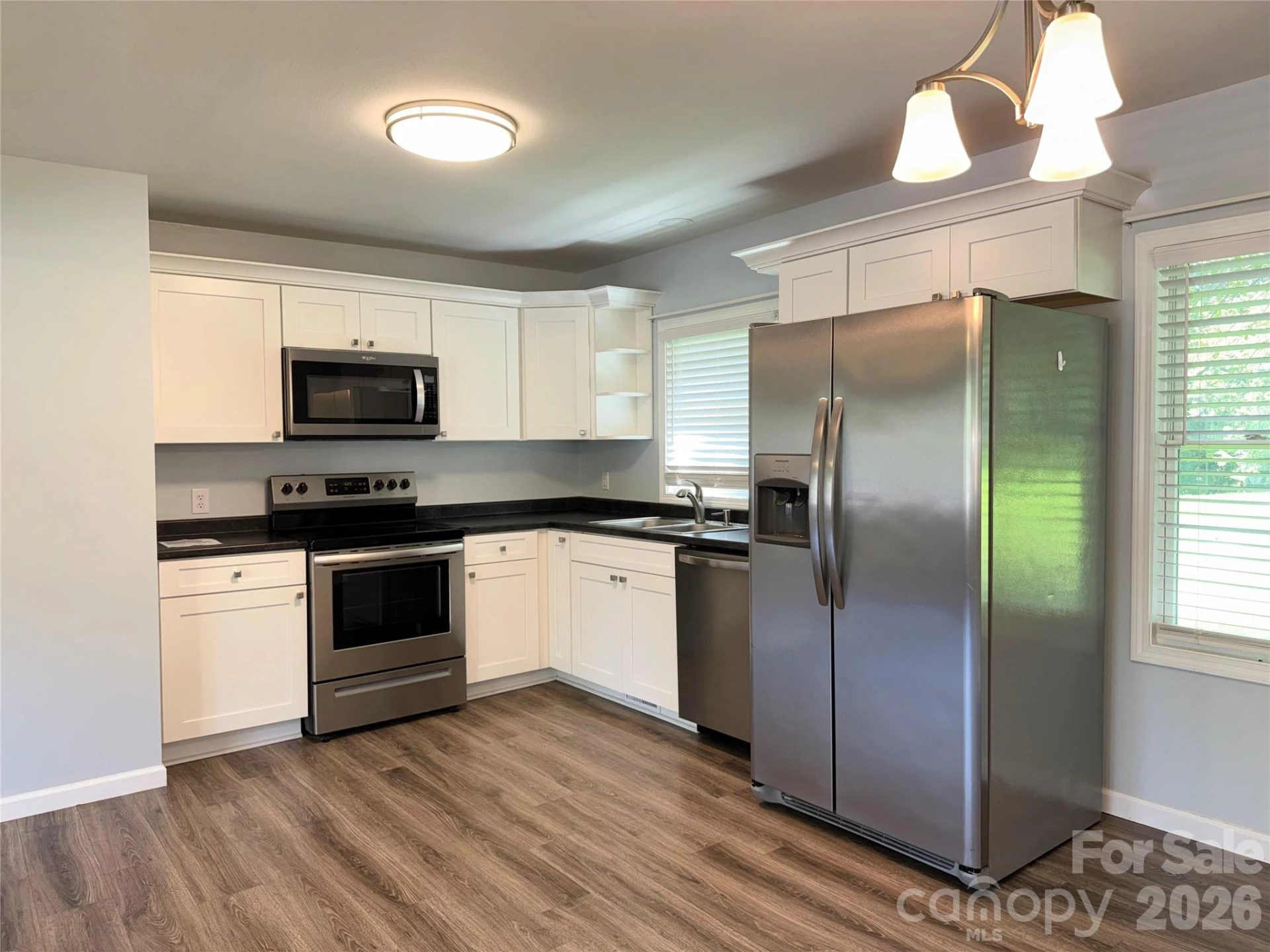 84 Hunt Drive - Photo 4