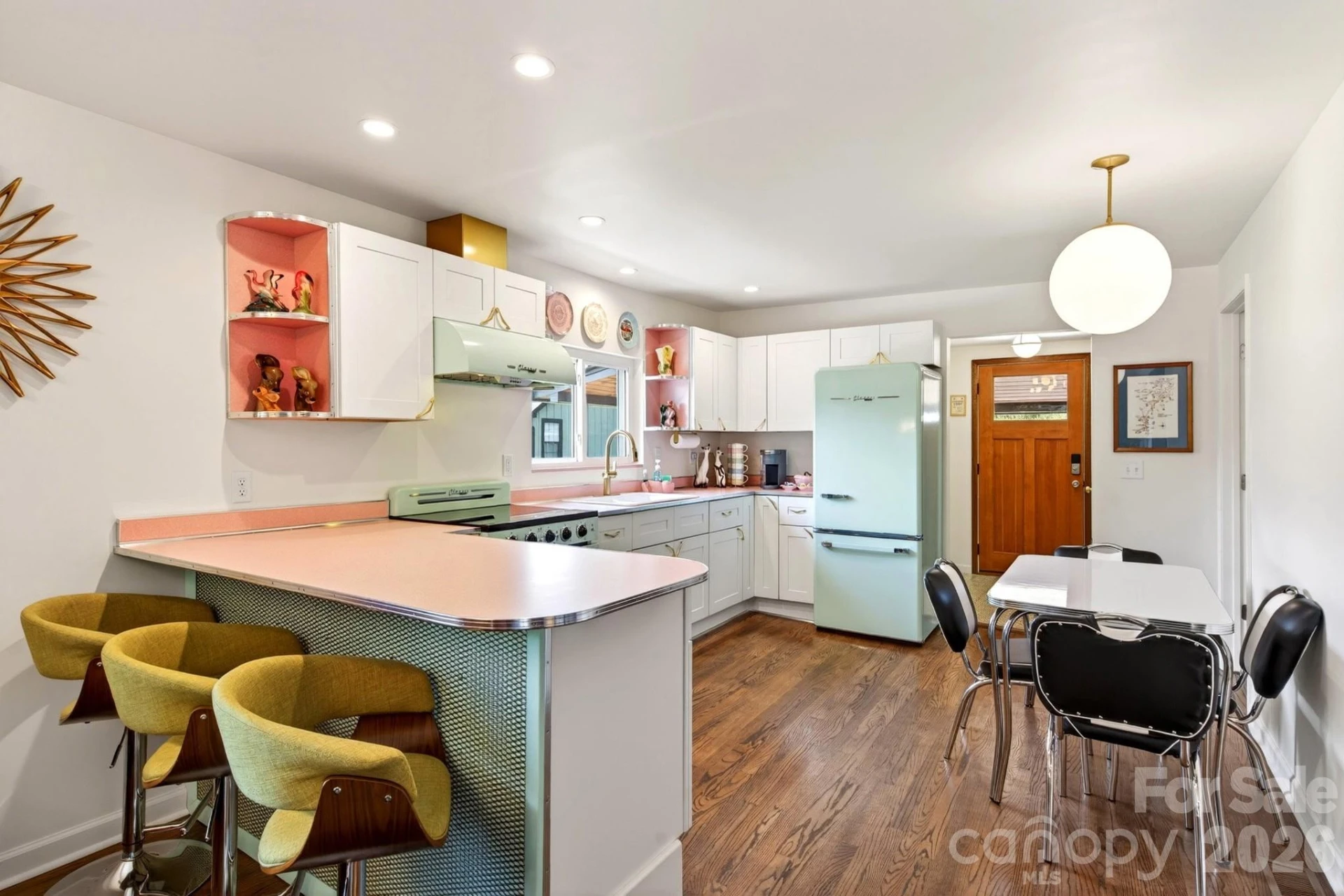219 Flat Creek Road - Photo 4