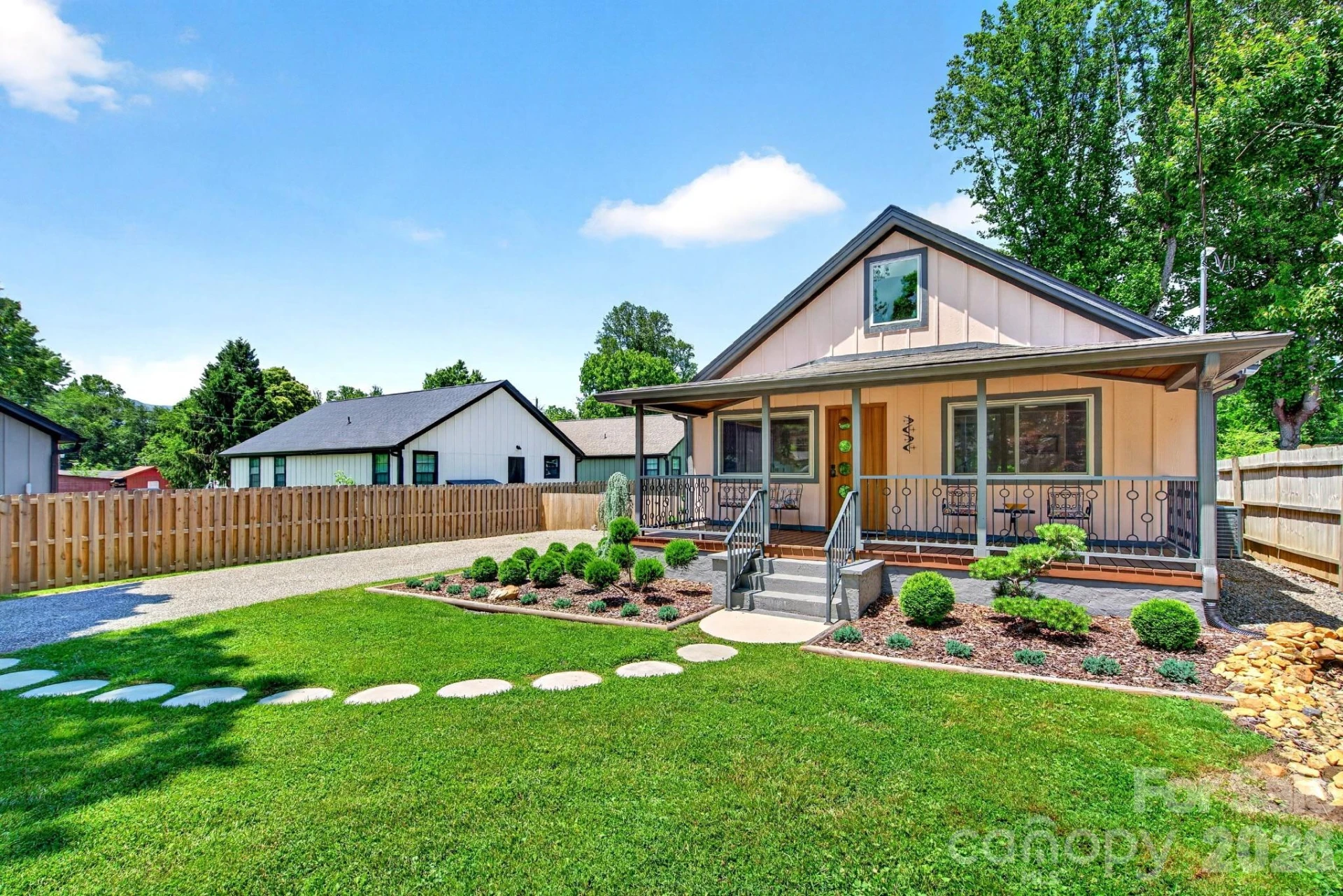219 Flat Creek Road - Photo 7