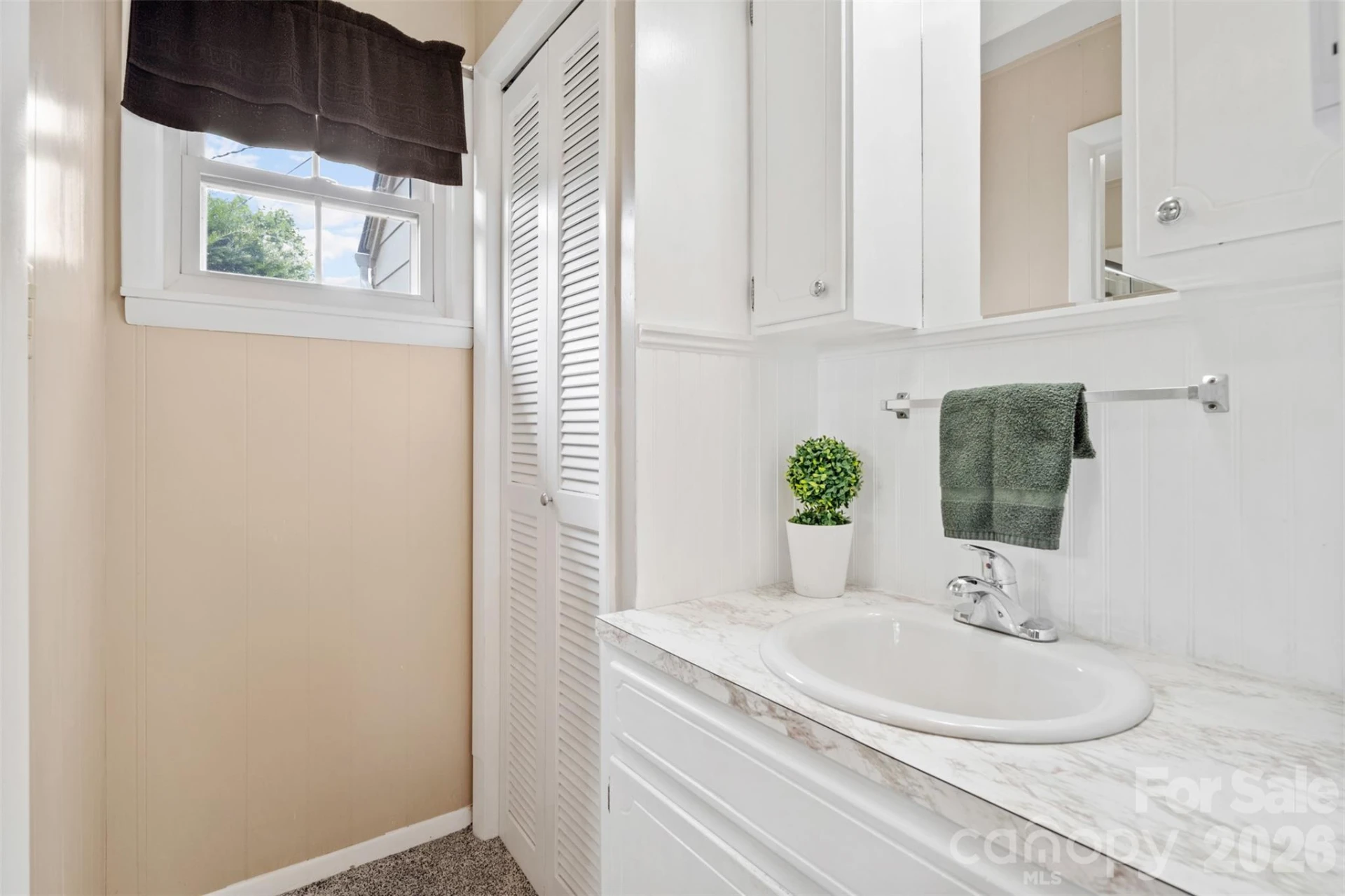 314 Old Leicester Highway - Photo 11