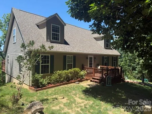 70 Heslar Way, Marshall, NC, 28753