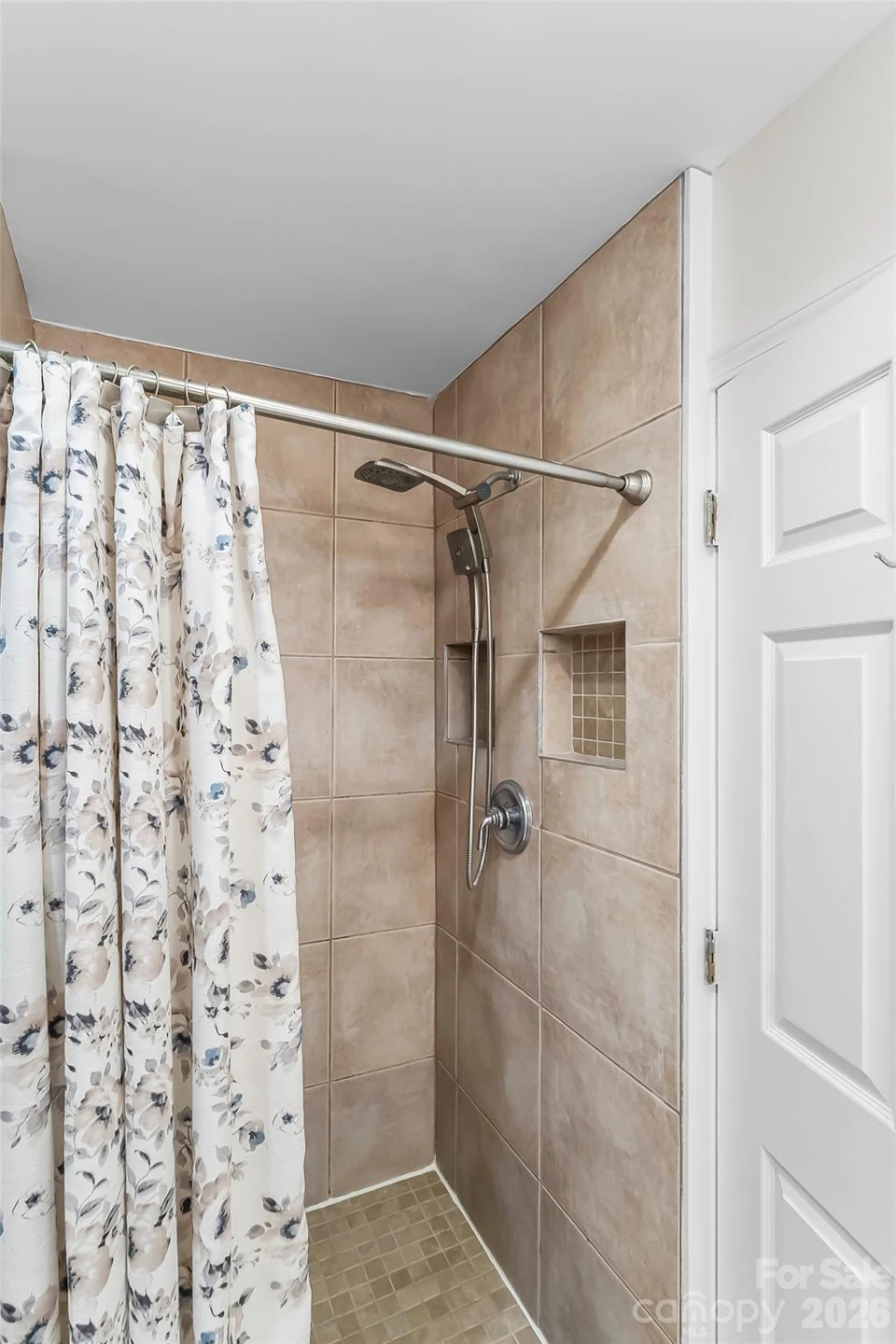 70 Heslar Way - Photo 41