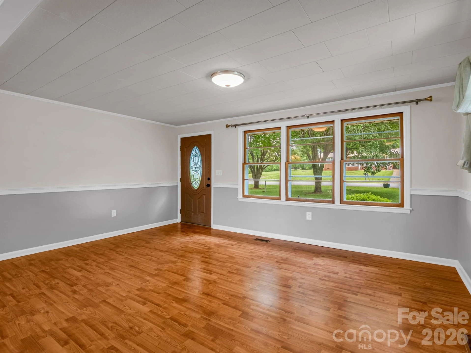 151 Woodside Drive - Photo 7