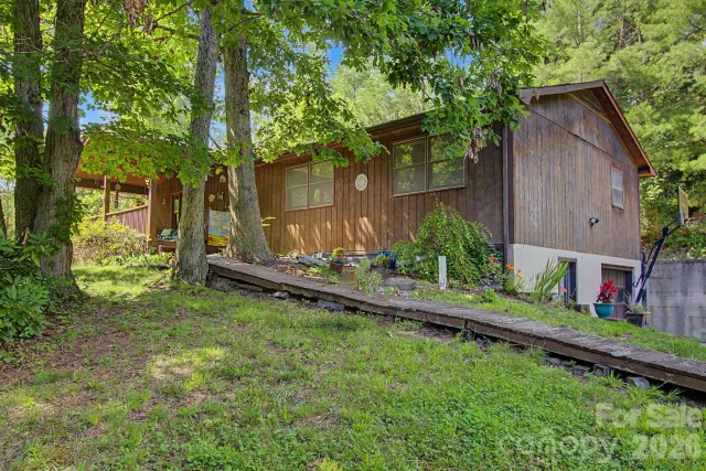 175 Pine Cove Lane, Alexander, NC, 28701