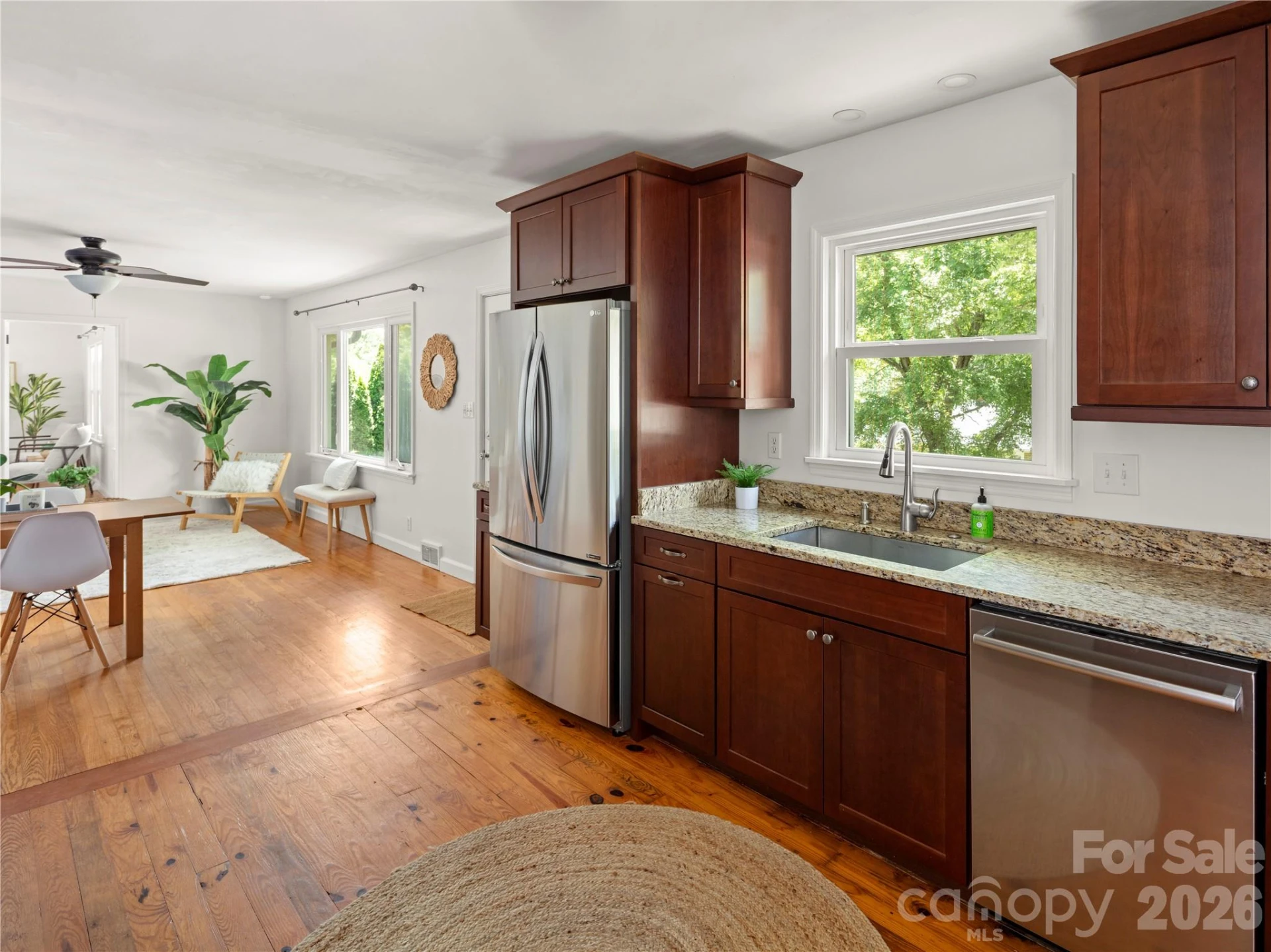 18 Pinewood Place - Photo 7