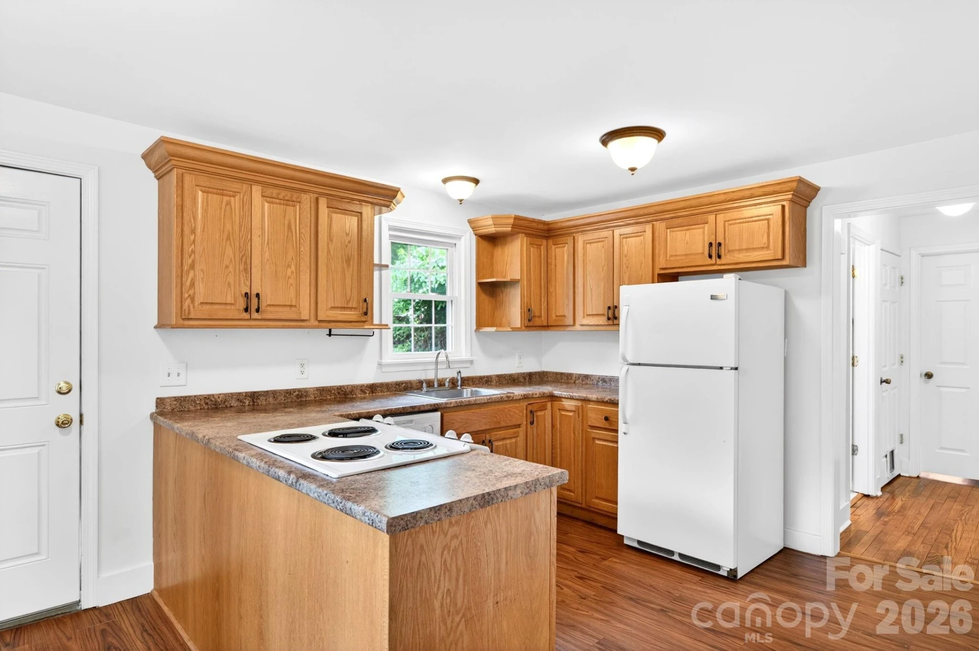 122 Coleman Avenue - Photo 5