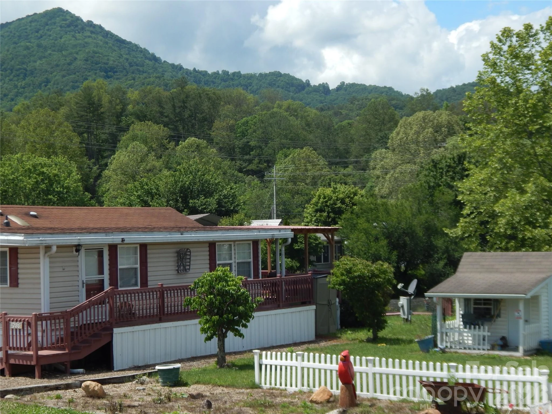 219 Pike Point - Photo 5