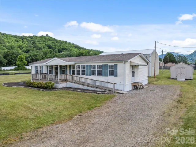 25 Lester Lane, Waynesville, NC, 28785