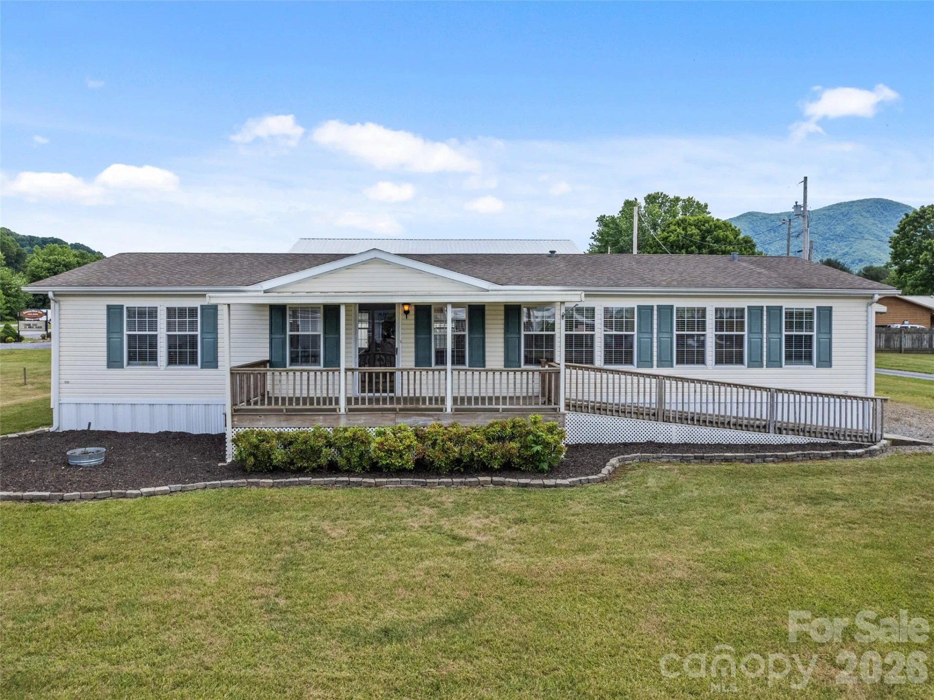 25 Lester Lane - Photo 2