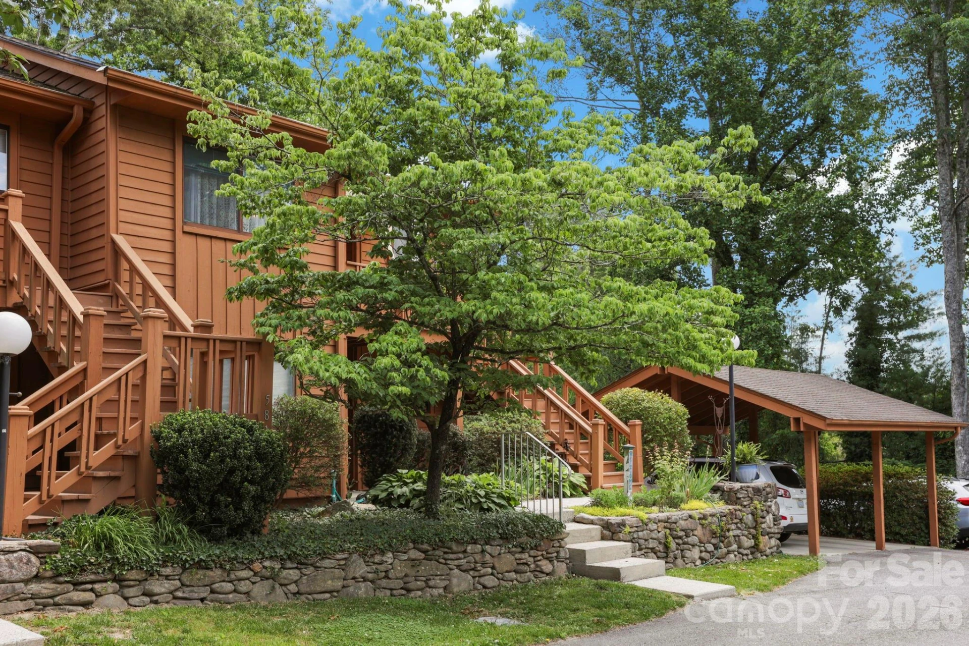 581 Courtwood Lane #4 - Photo 27