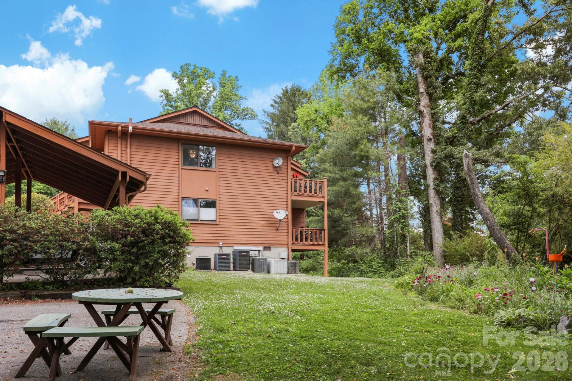 581 Courtwood Lane #4 - Photo 30