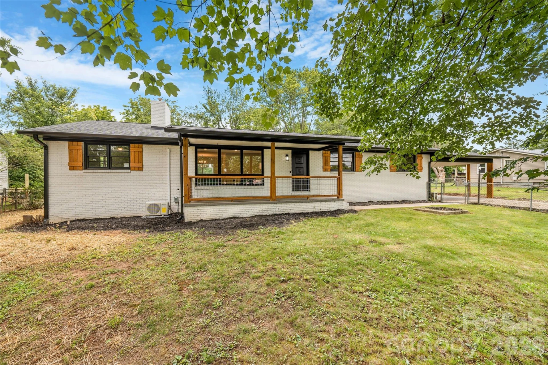 209 View Street - Photo 2