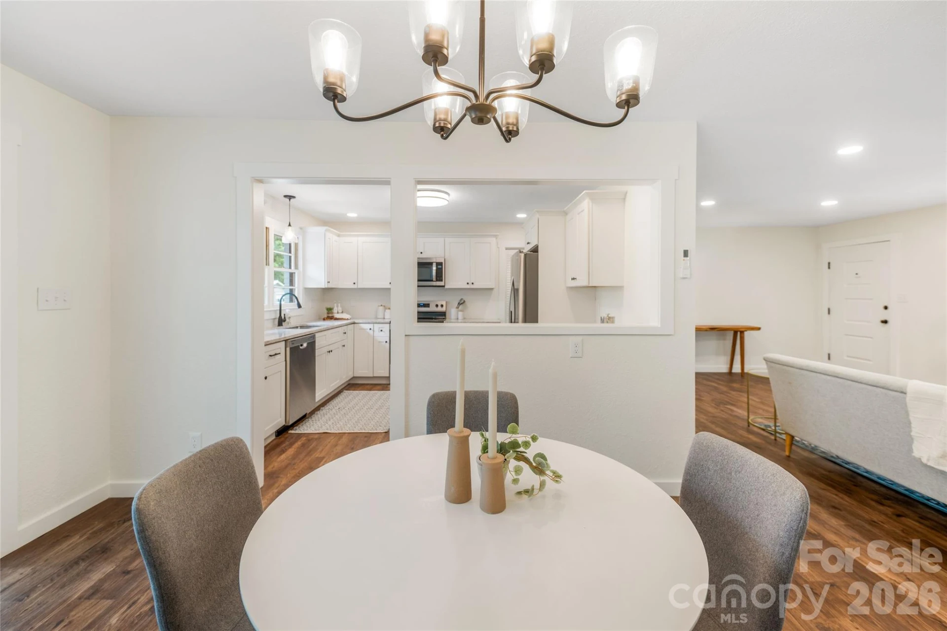 209 View Street - Photo 11