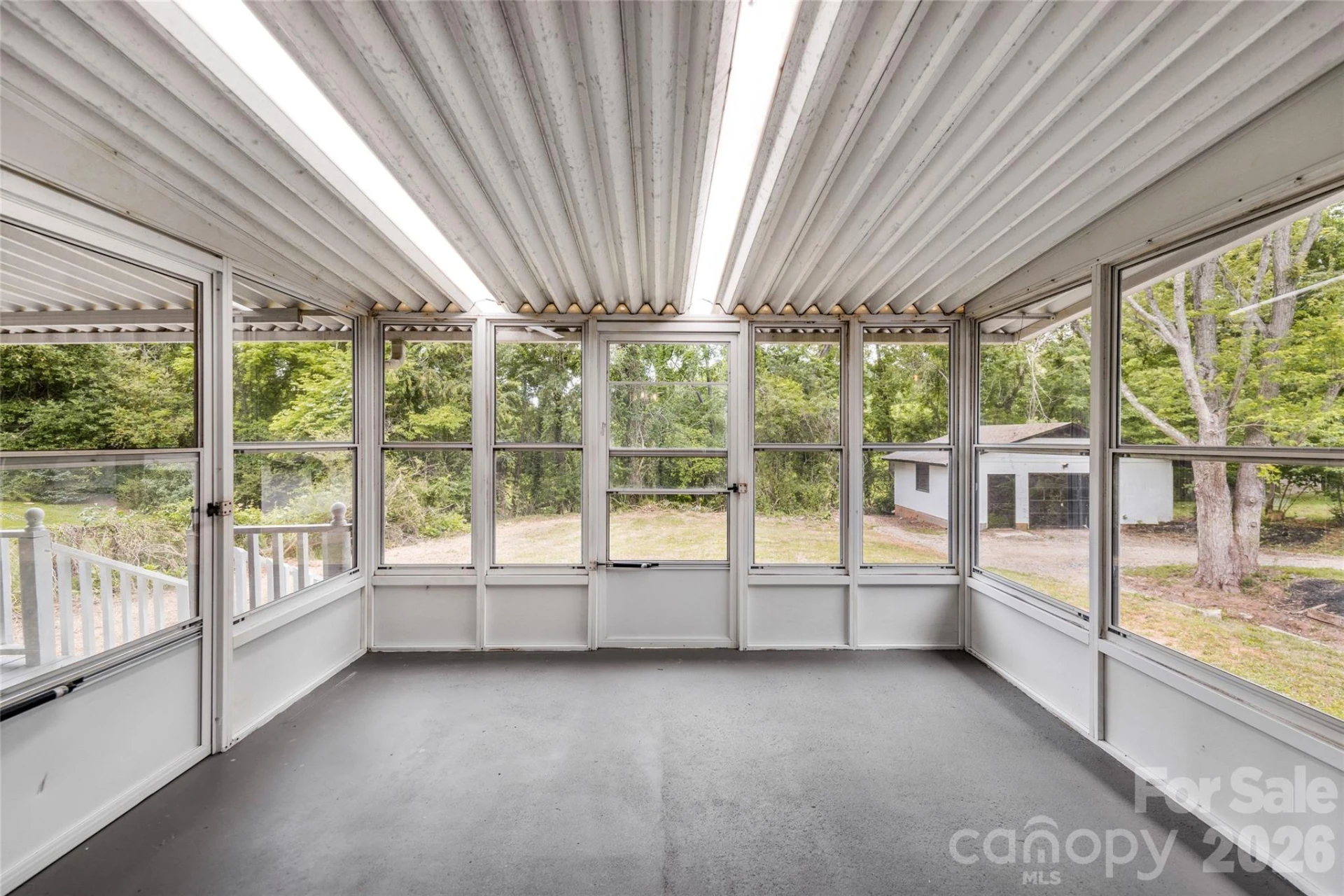 209 View Street - Photo 14