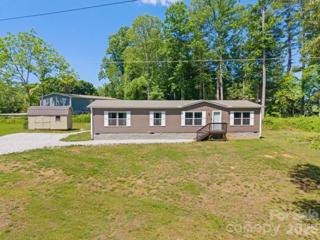 151 Field Sparrow Lane, Hendersonville, NC, 28792