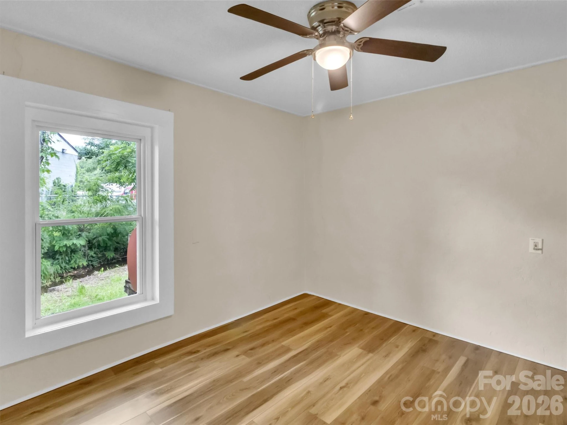 492 Riverbend Street - Photo 11