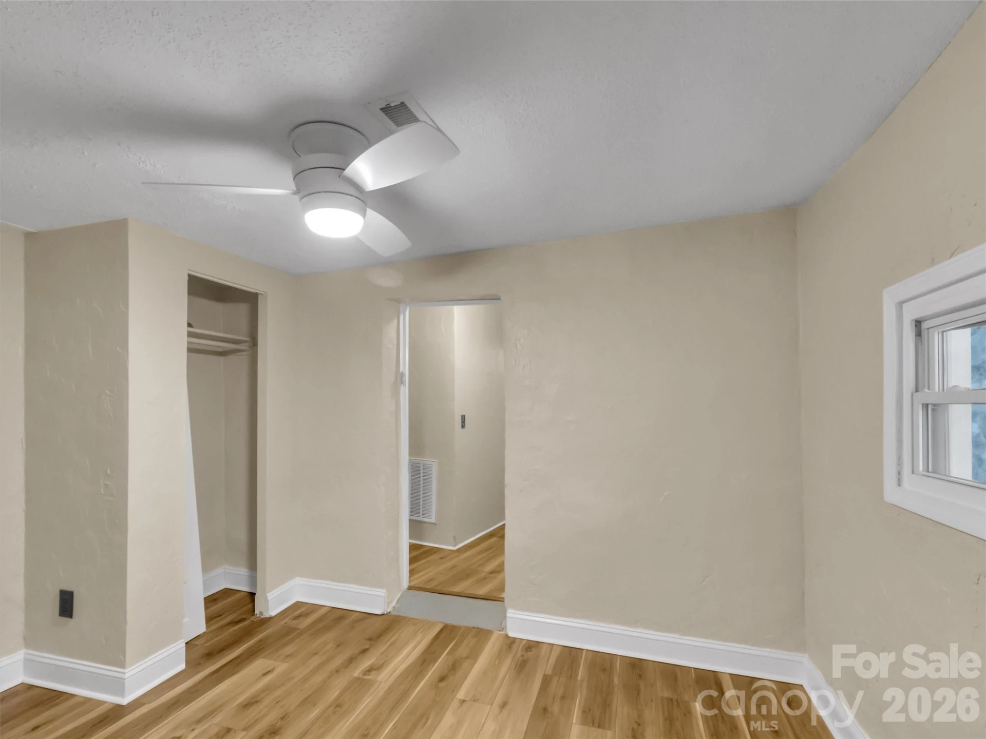 492 Riverbend Street - Photo 14