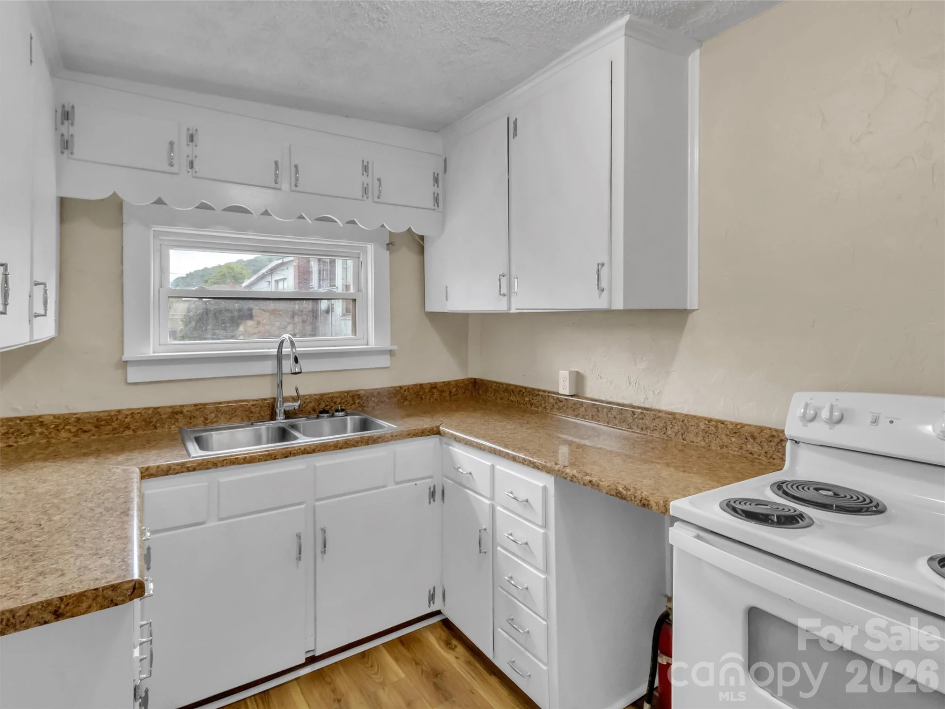 492 Riverbend Street - Photo 26