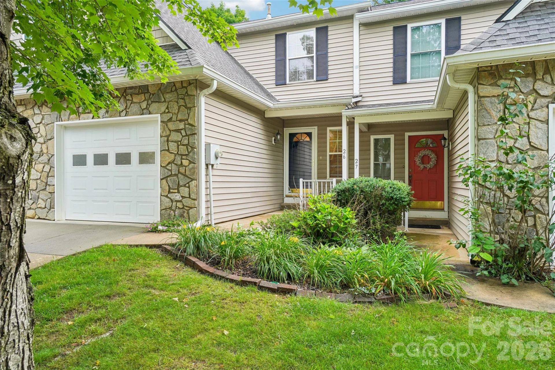 26 Willowick Drive - Photo 2