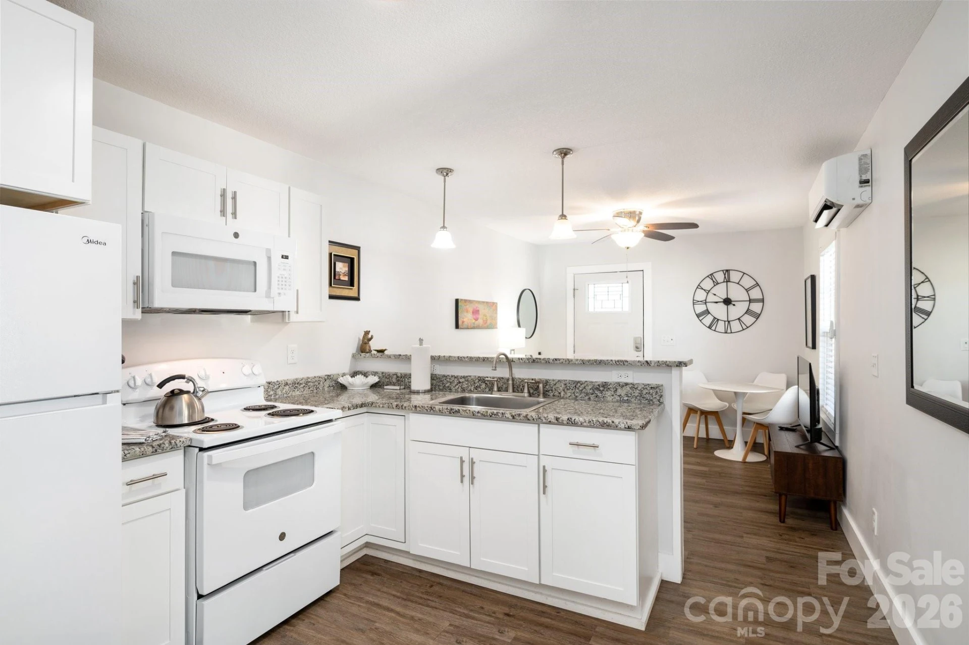 18 Oteen Park Place - Photo 7