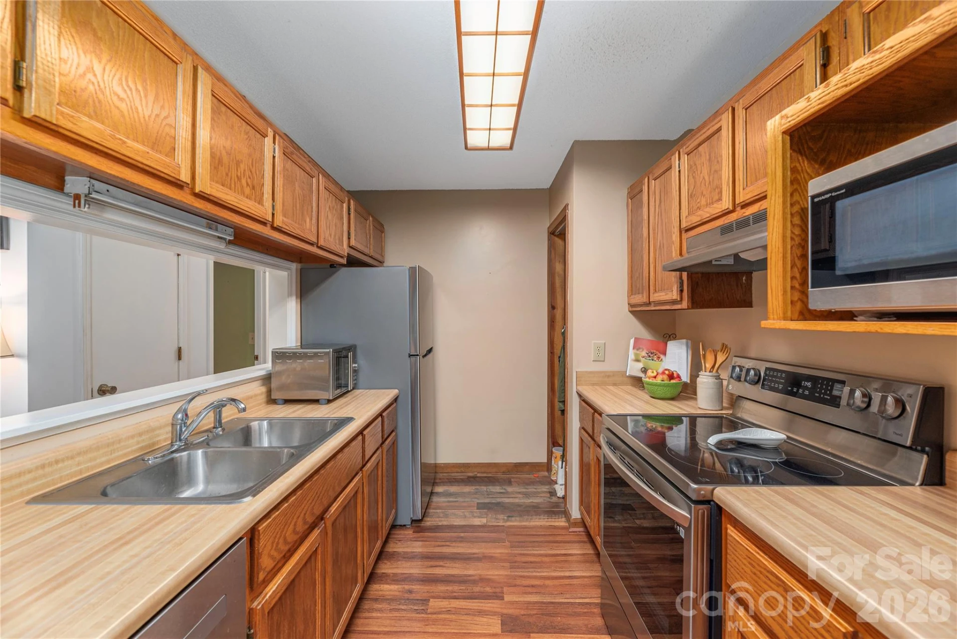 100 Bristol Lane - Photo 11