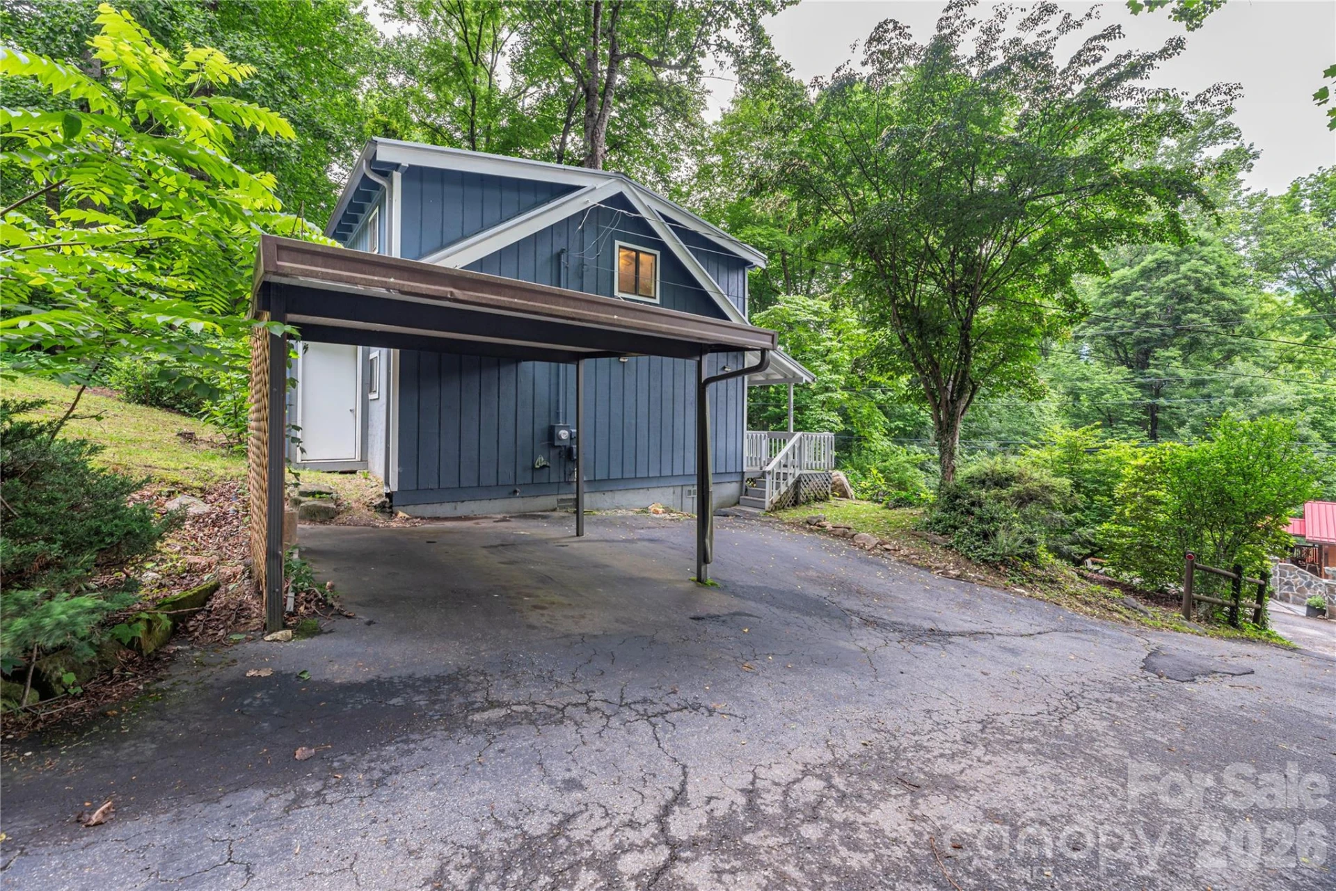 100 Bristol Lane - Photo 4
