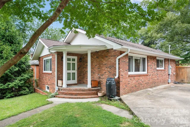 155 Michigan Avenue, Asheville, NC, 28806