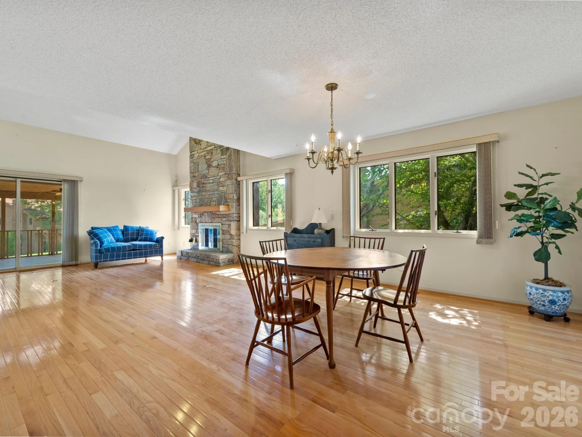 1001 Red Oak Drive - Photo 12