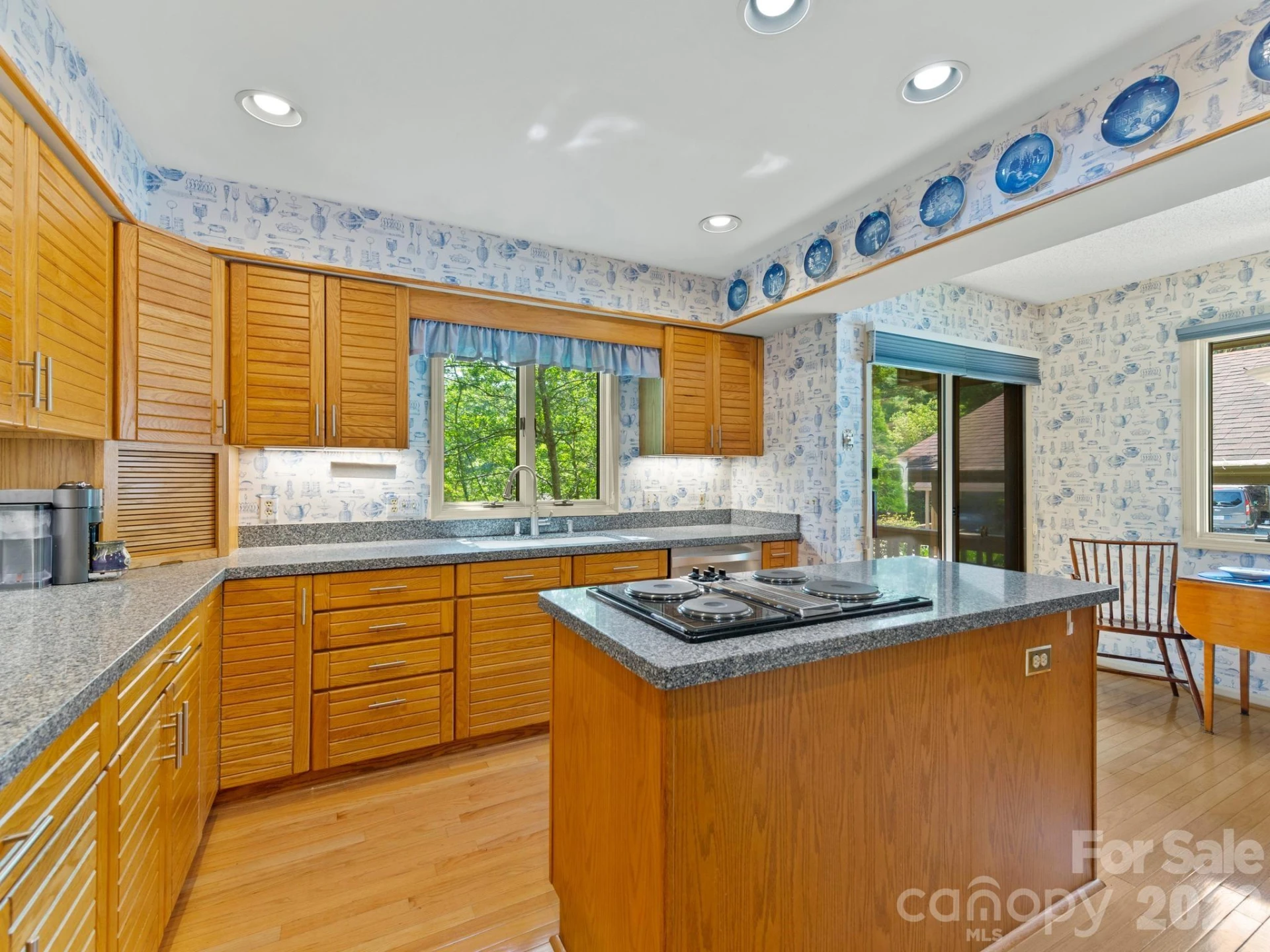 1001 Red Oak Drive - Photo 13