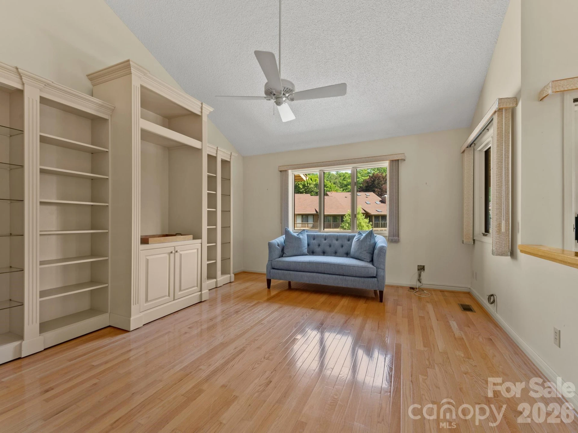 1001 Red Oak Drive - Photo 7