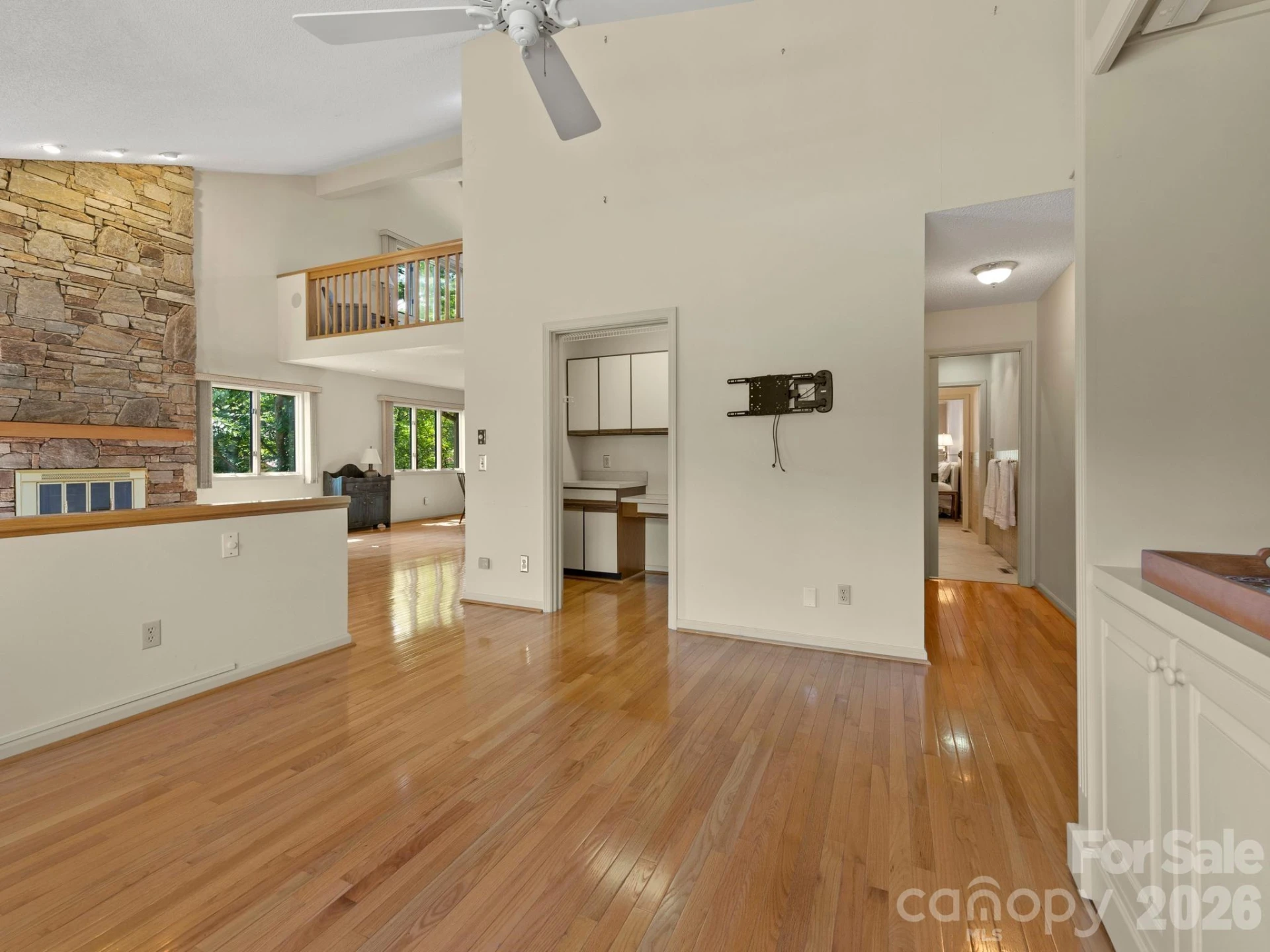1001 Red Oak Drive - Photo 9