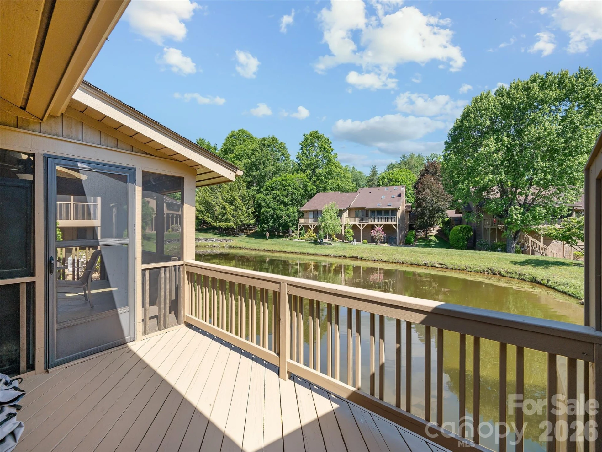 905 Red Oak Drive - Photo 11