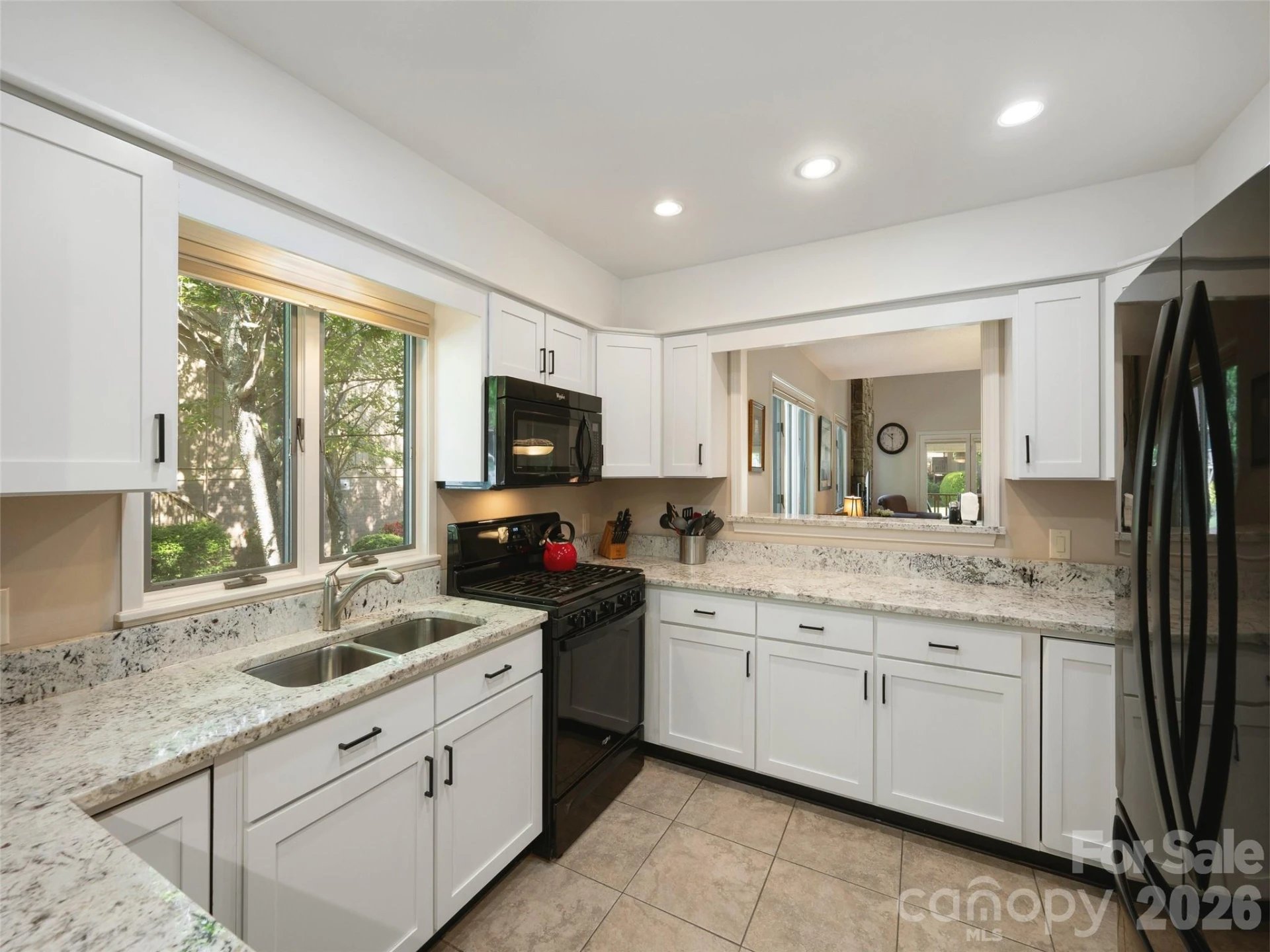 905 Red Oak Drive - Photo 17