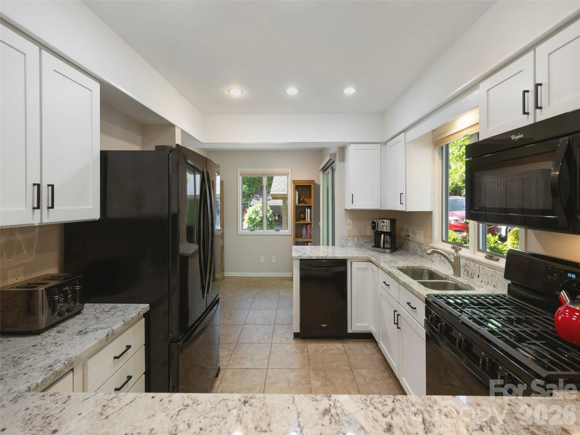 905 Red Oak Drive - Photo 19