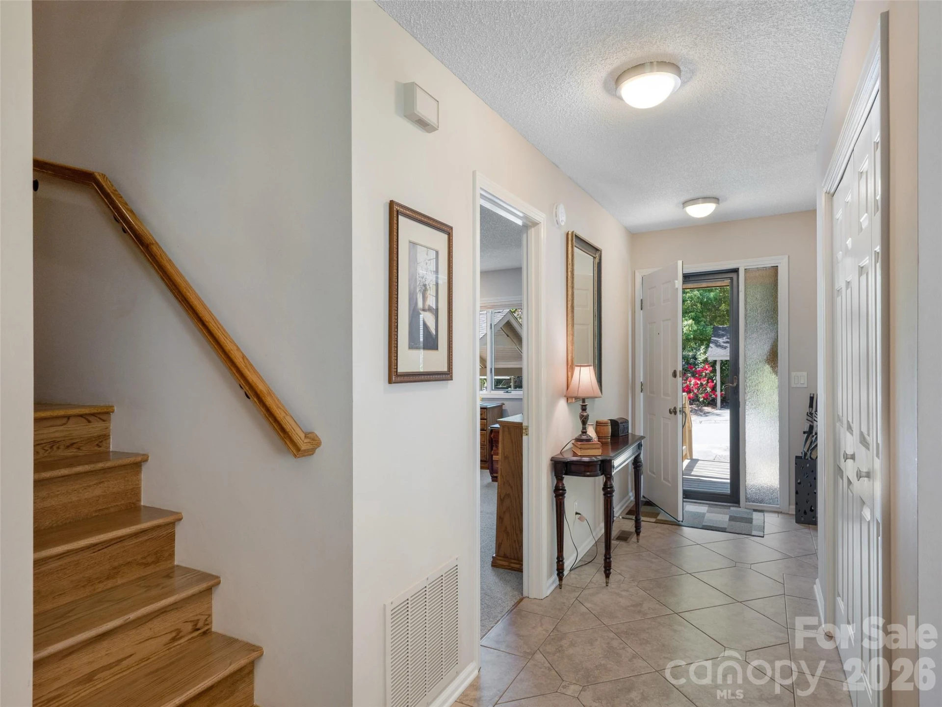 905 Red Oak Drive - Photo 5