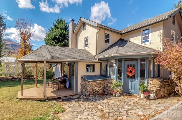 126 Arrowwood Way, Canton, NC, 28716