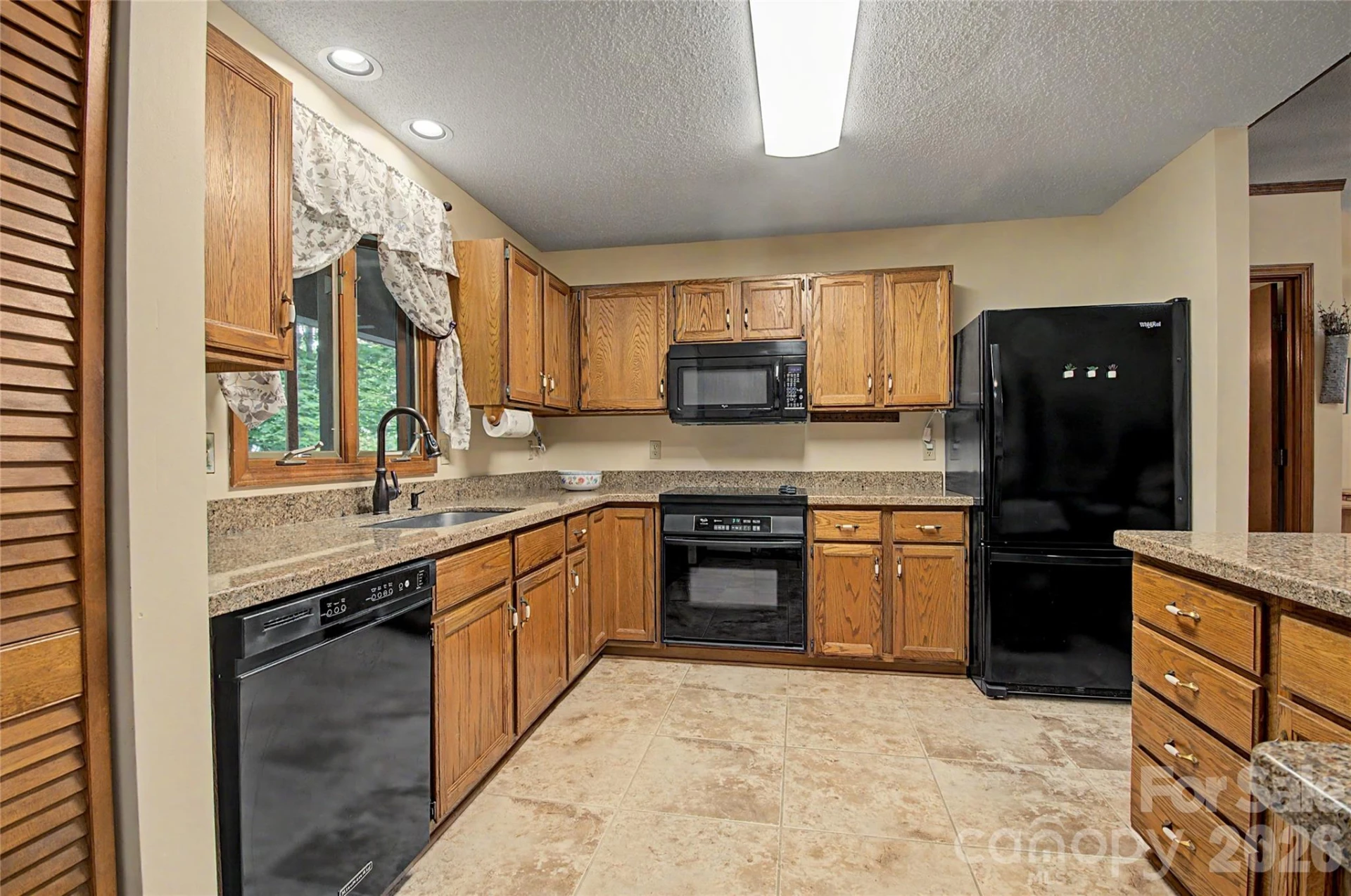 383 Ravenwood Lane #28/31 - Photo 12