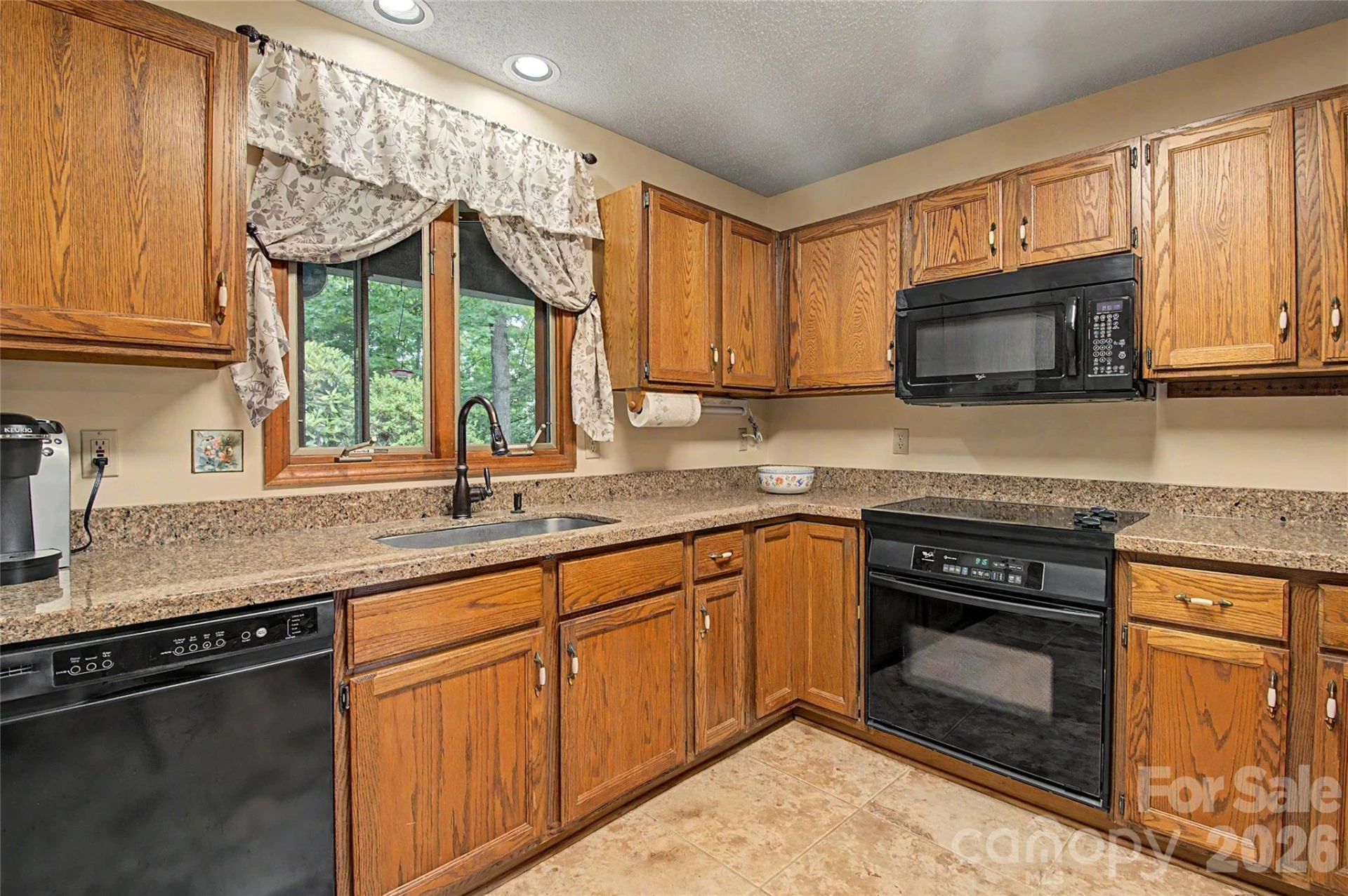383 Ravenwood Lane #28/31 - Photo 13